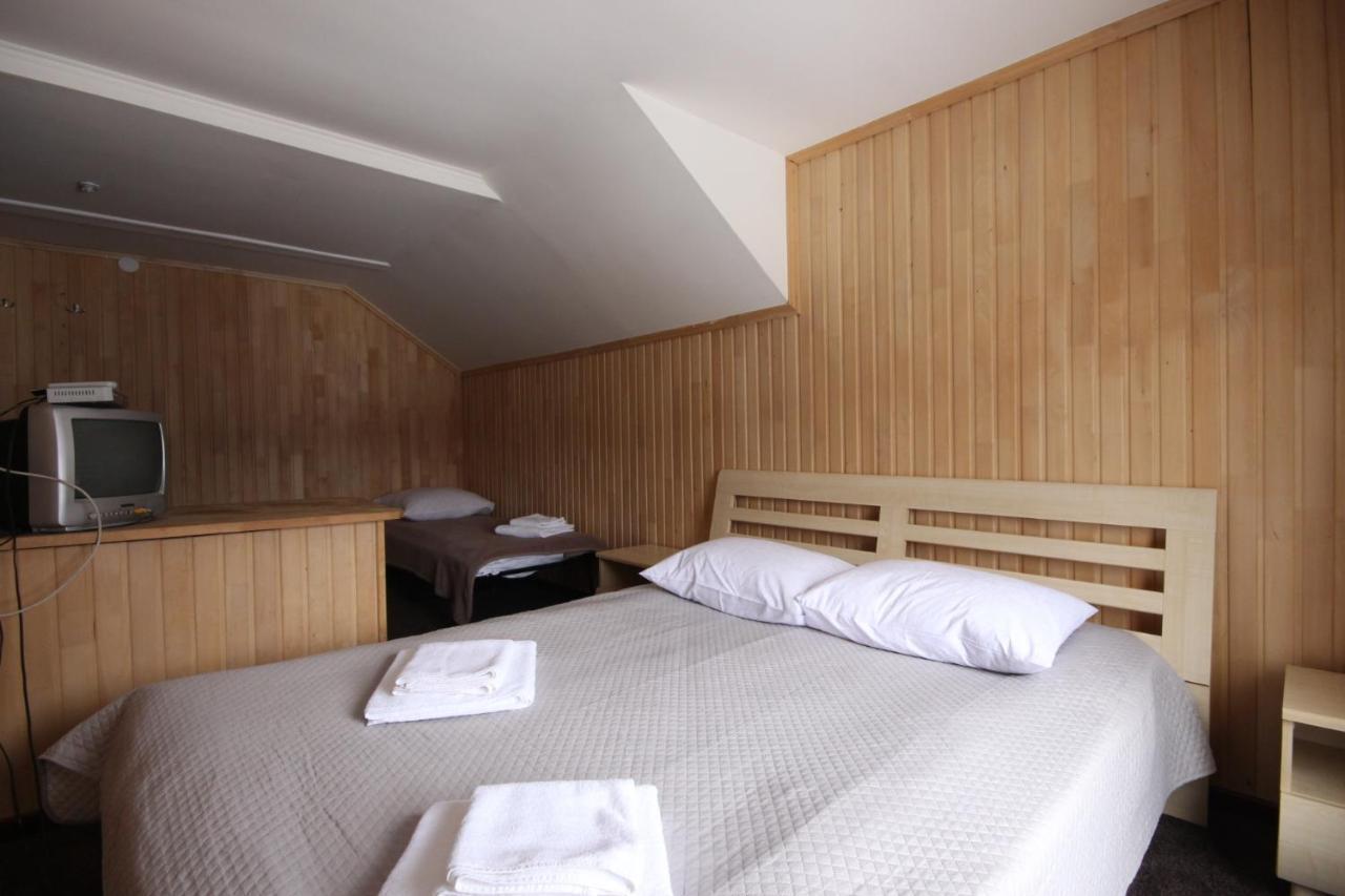 Tranzyt Motel Yablunytsia Kamer foto